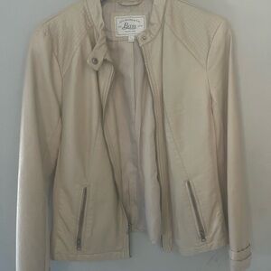 G.H. Bass & Co. Women's Tan Leather Jacket